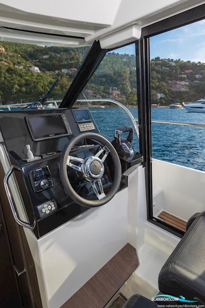 Jeanneau Merry Fisher 895 S2 Motorboot 2026, mit Yamaha Steer By Wire motor, England