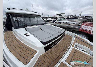 Jeanneau Merry Fisher 895 S2 Motorboot 2025, mit Suzuki motor, England