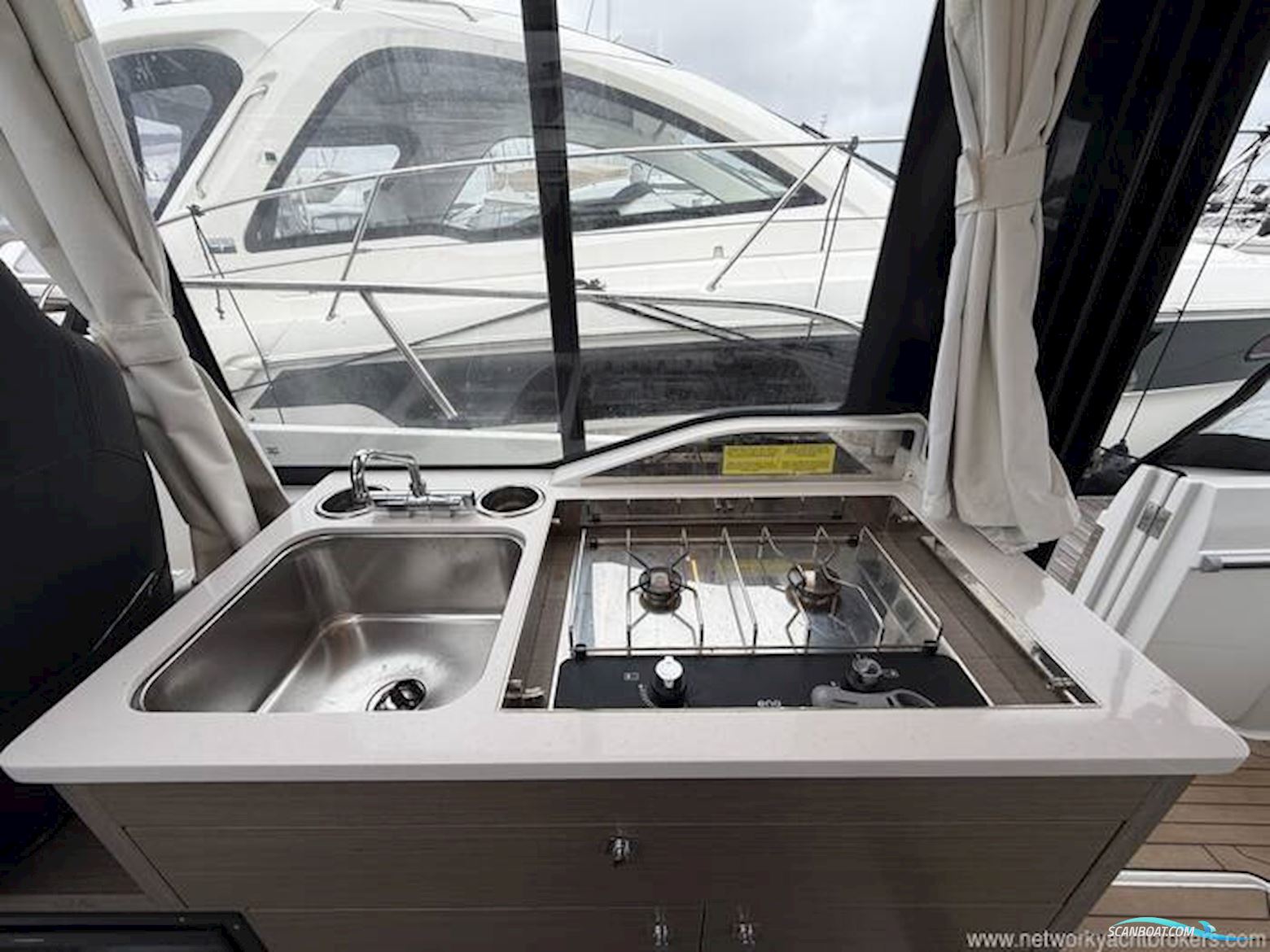 Jeanneau Merry Fisher 895 S2