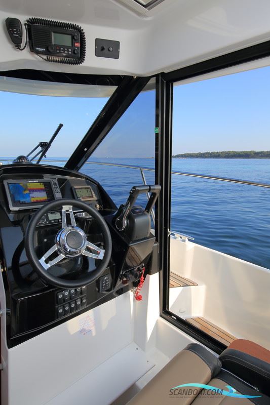 Jeanneau Merry Fisher 895