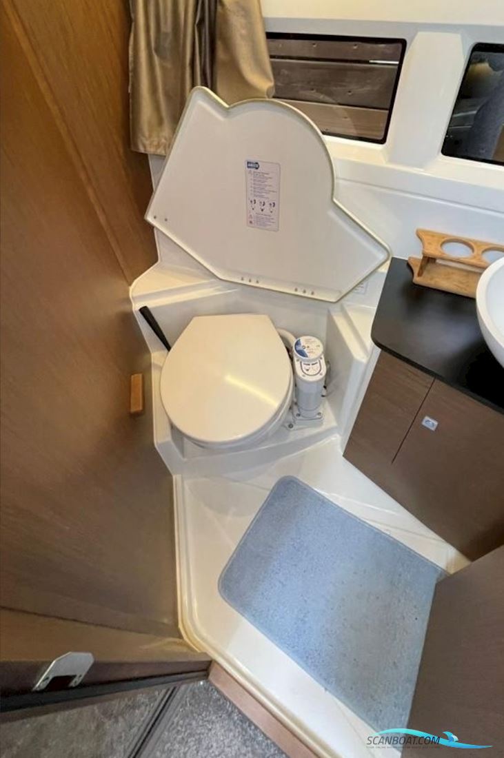 Jeanneau Merry Fisher 895