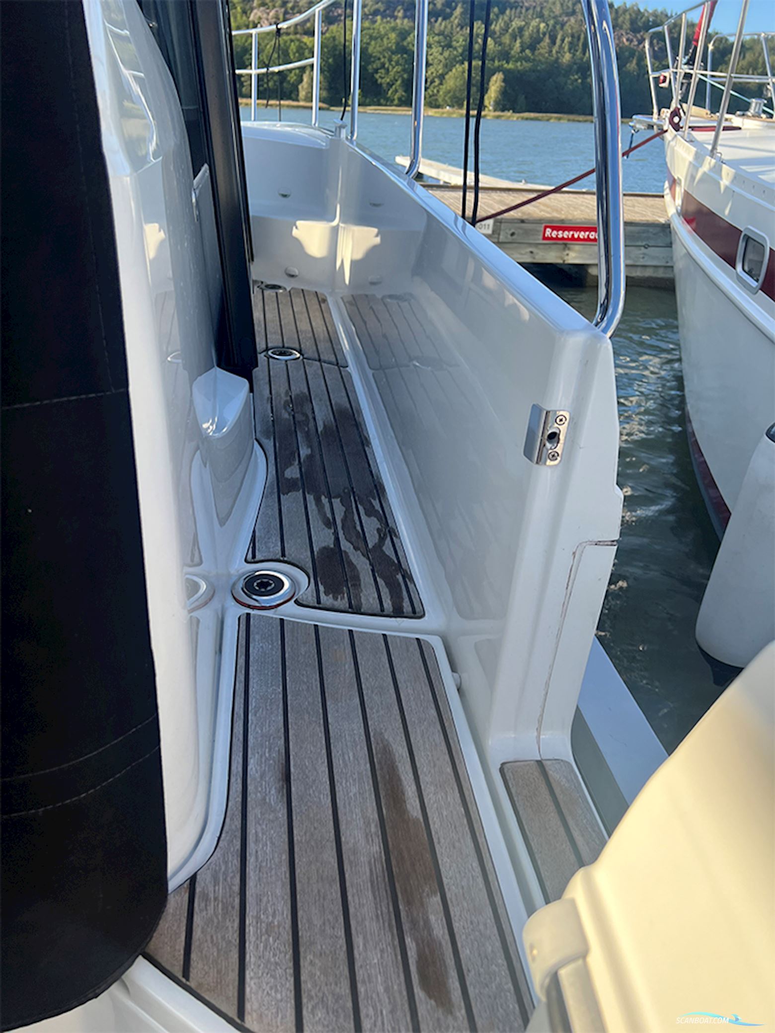 Jeanneau Merry Fisher 895