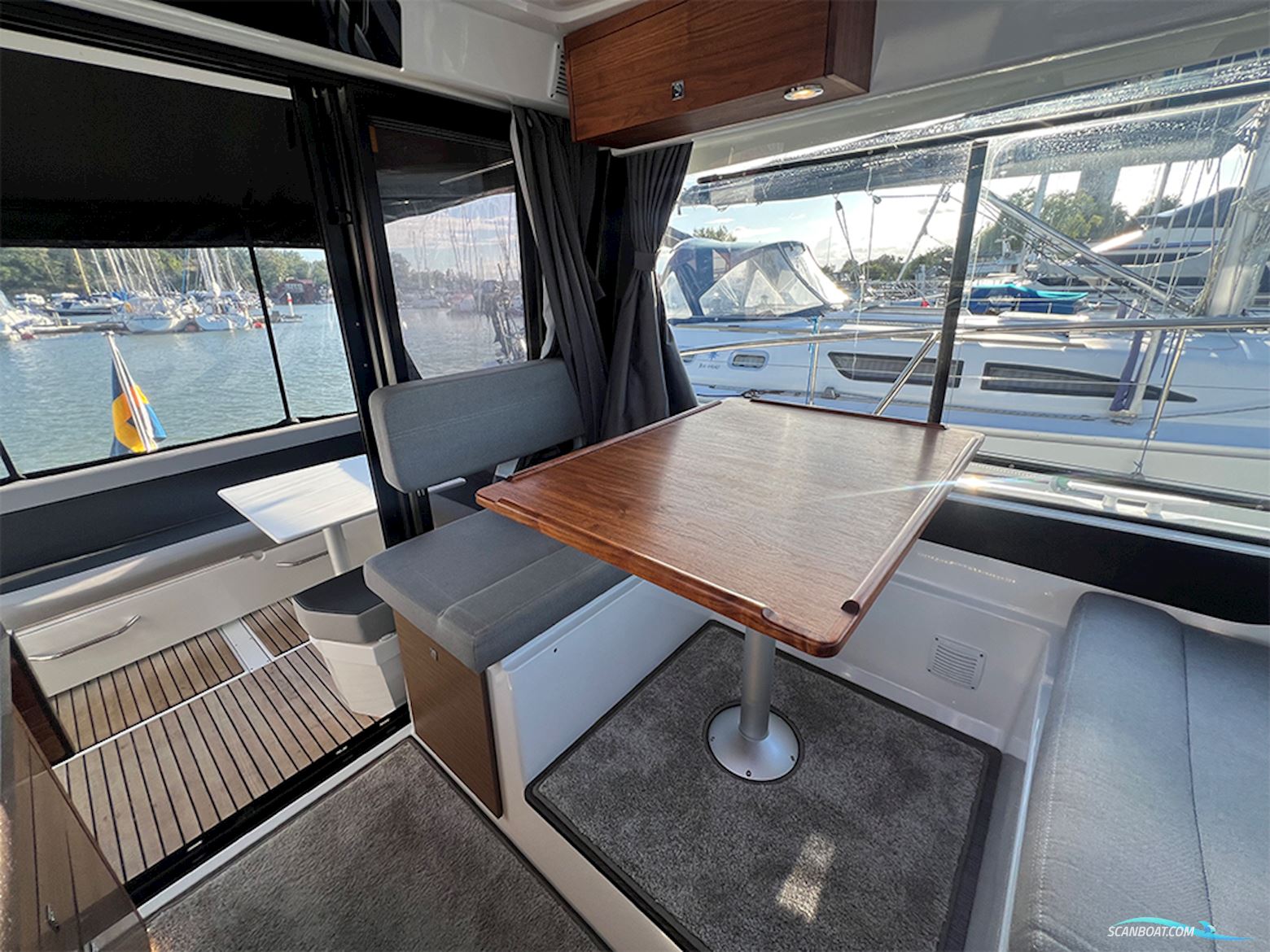 Jeanneau Merry Fisher 895