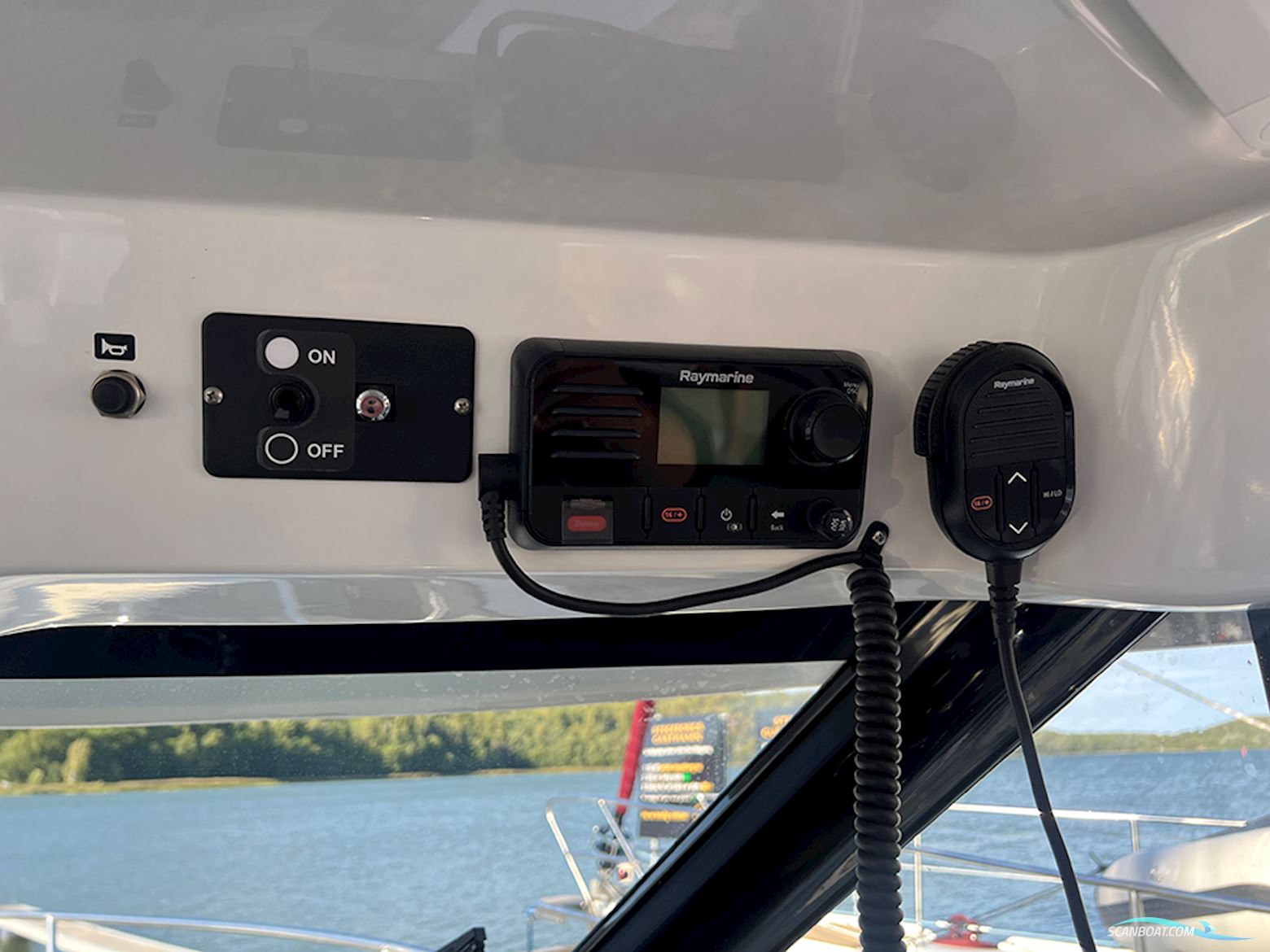 Jeanneau Merry Fisher 895