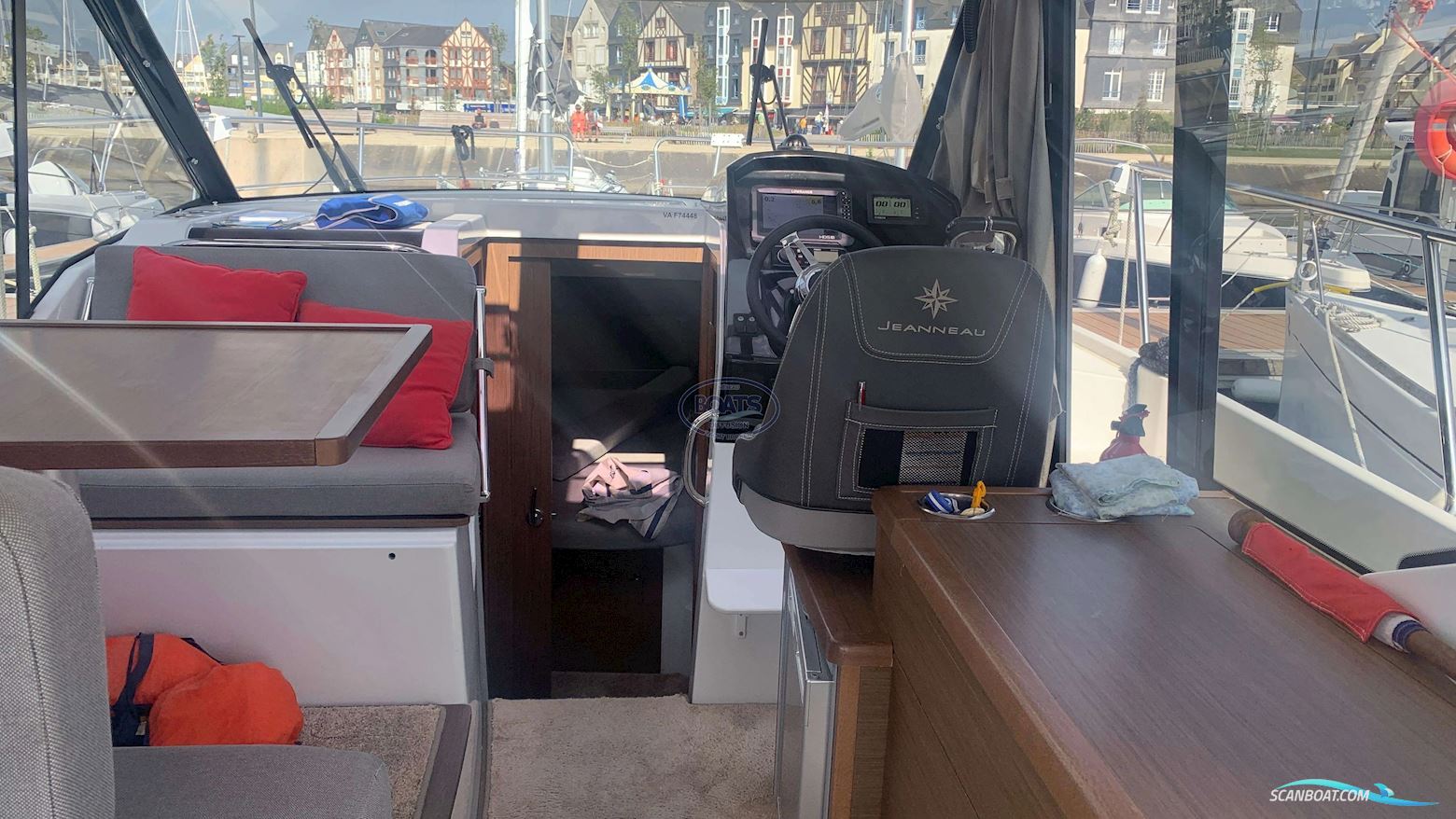 Jeanneau MERRY FISHER 895