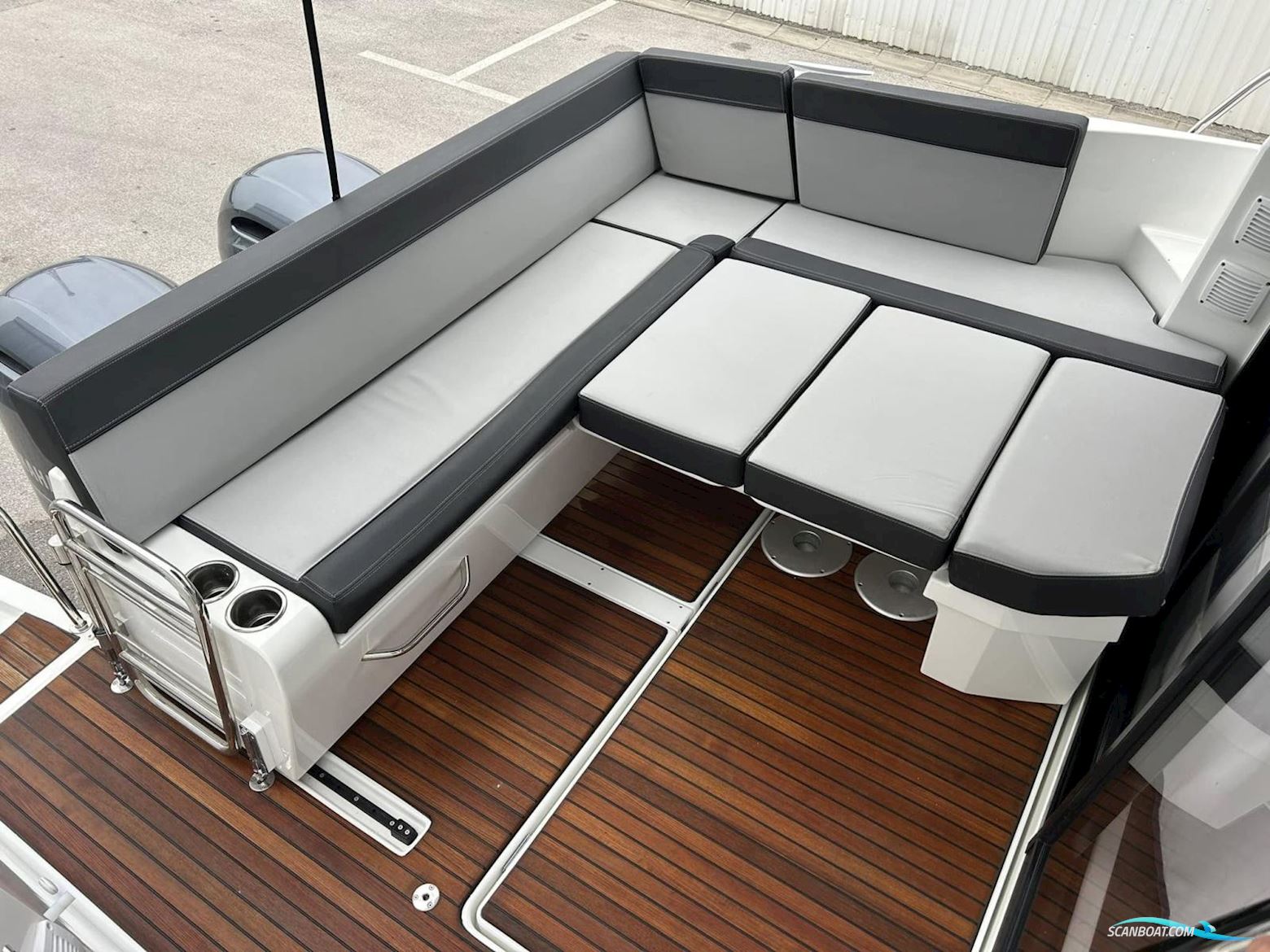 Jeanneau Merry Fisher 895