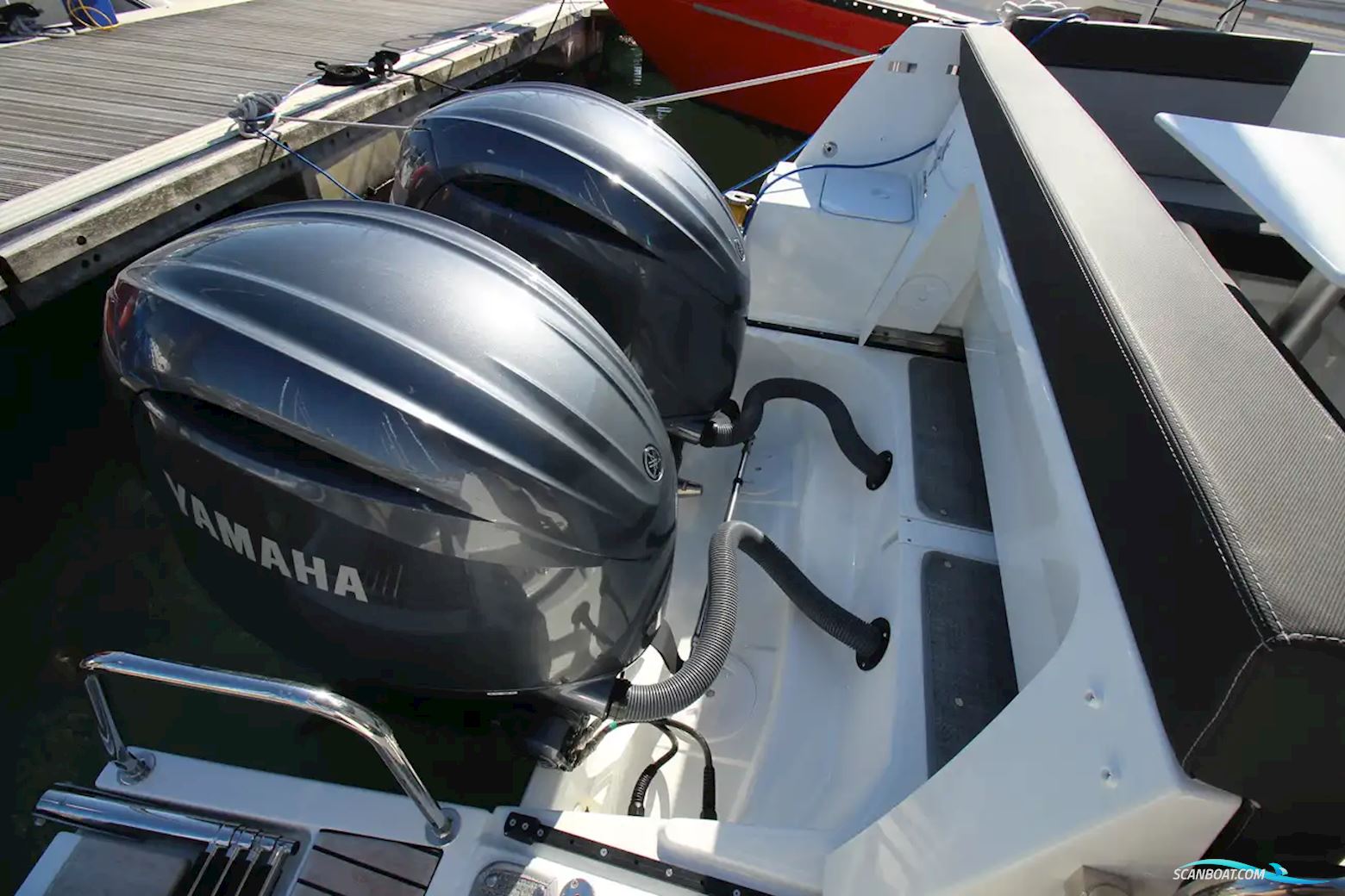 Jeanneau Merry Fisher 895