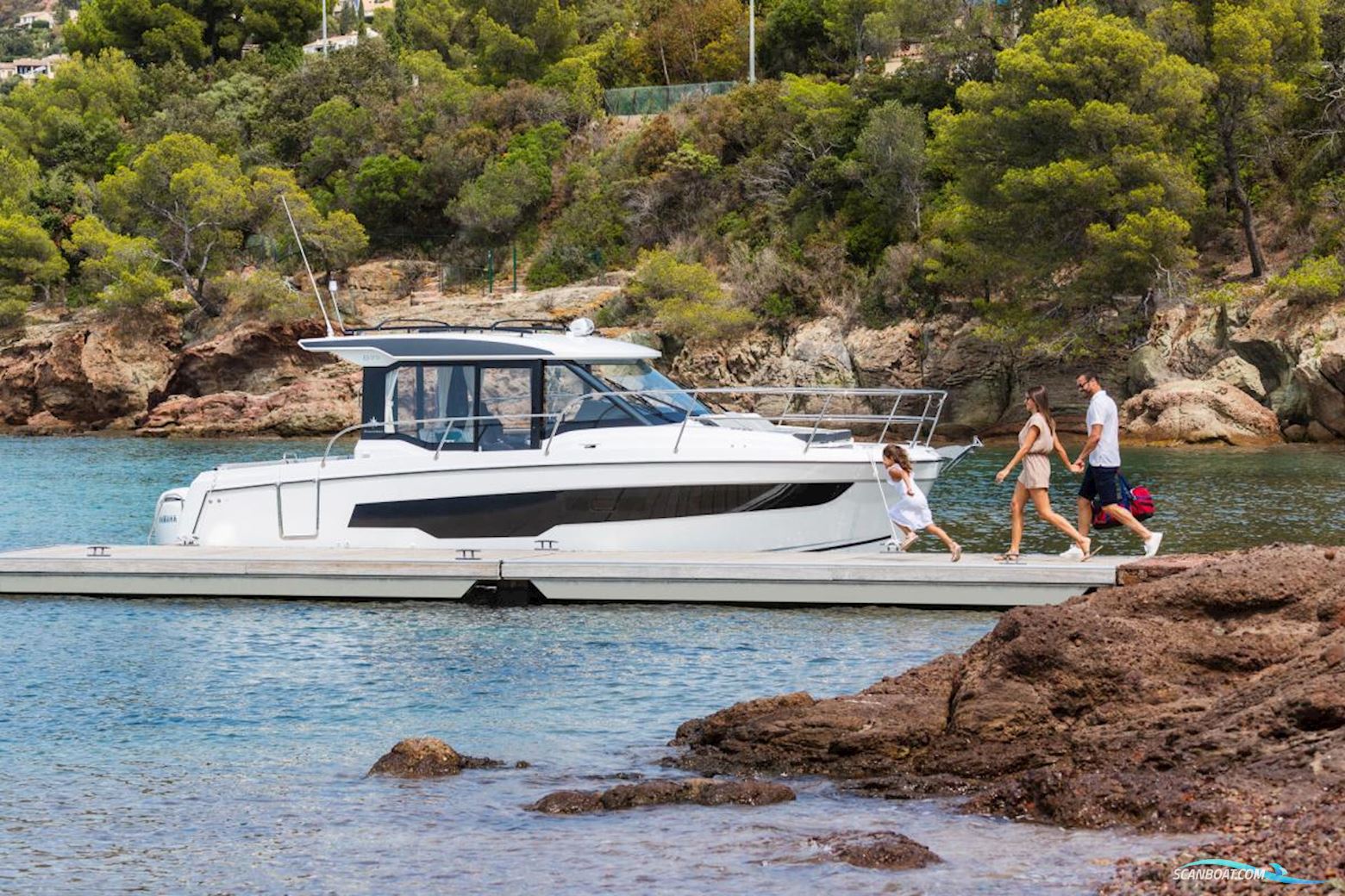 Jeanneau Merry Fisher 895 serie 2. Dit schip is aanwezig op de Yamaha stand van hiswa te water 2026.