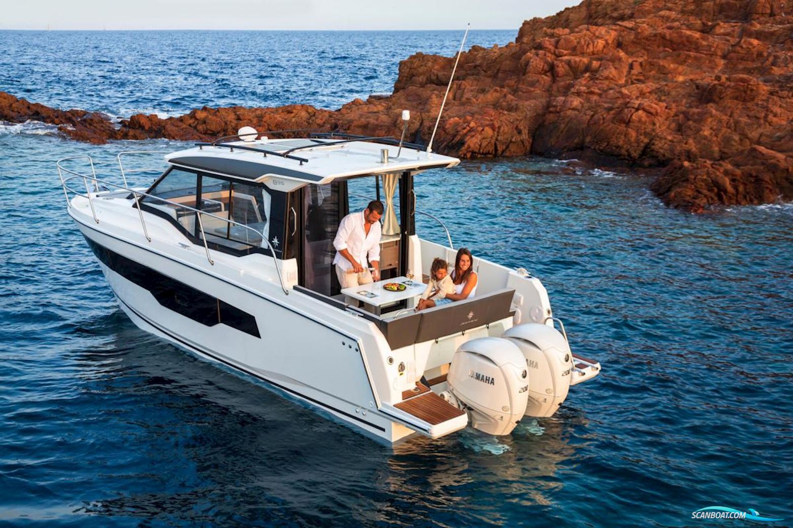 Jeanneau Merry Fisher 895 serie 2