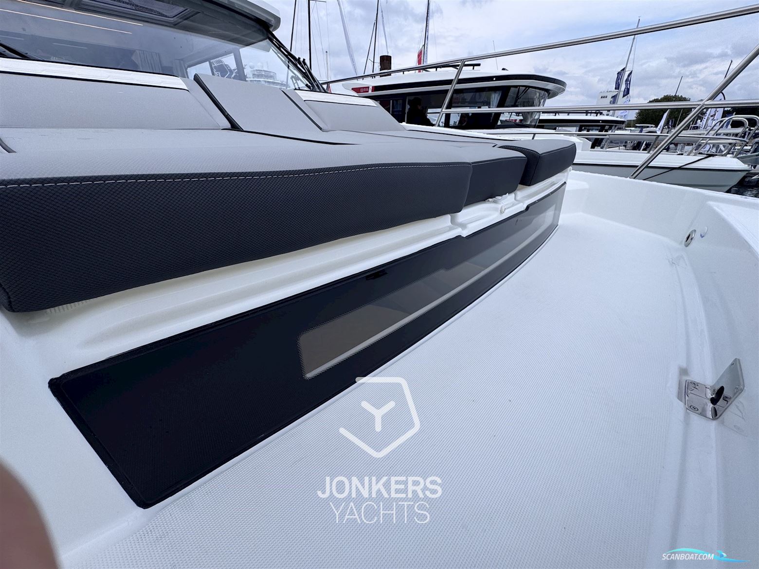 Jeanneau Merry Fisher 895 Séries 2