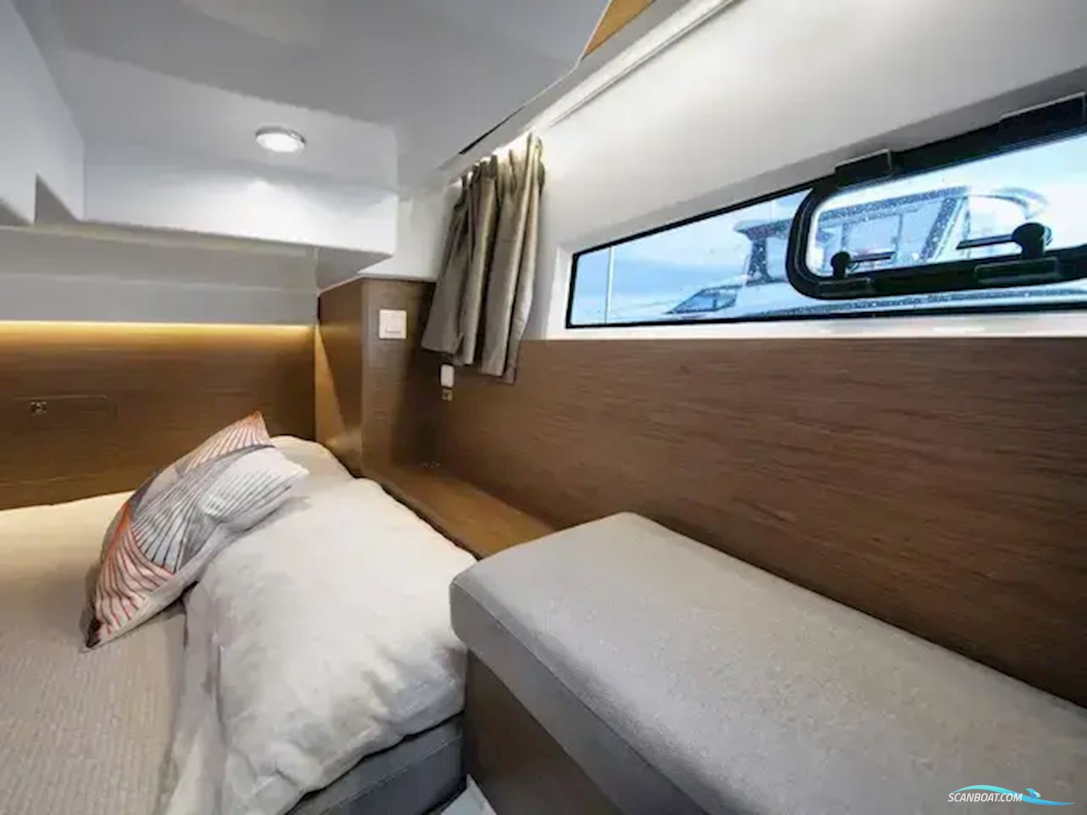 Jeanneau Merry Fisher 895 Sport