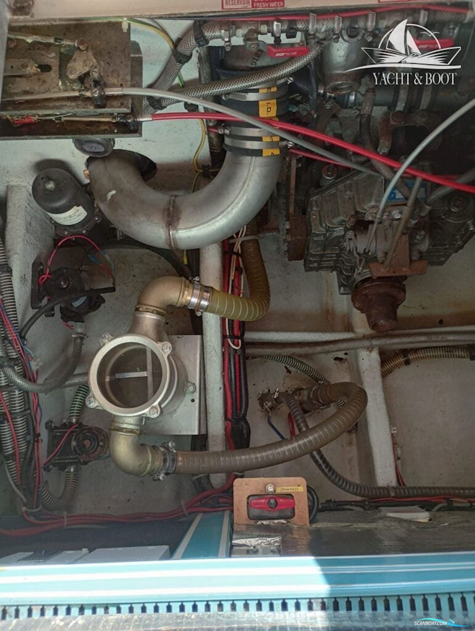 Jeanneau Merry Fisher 900