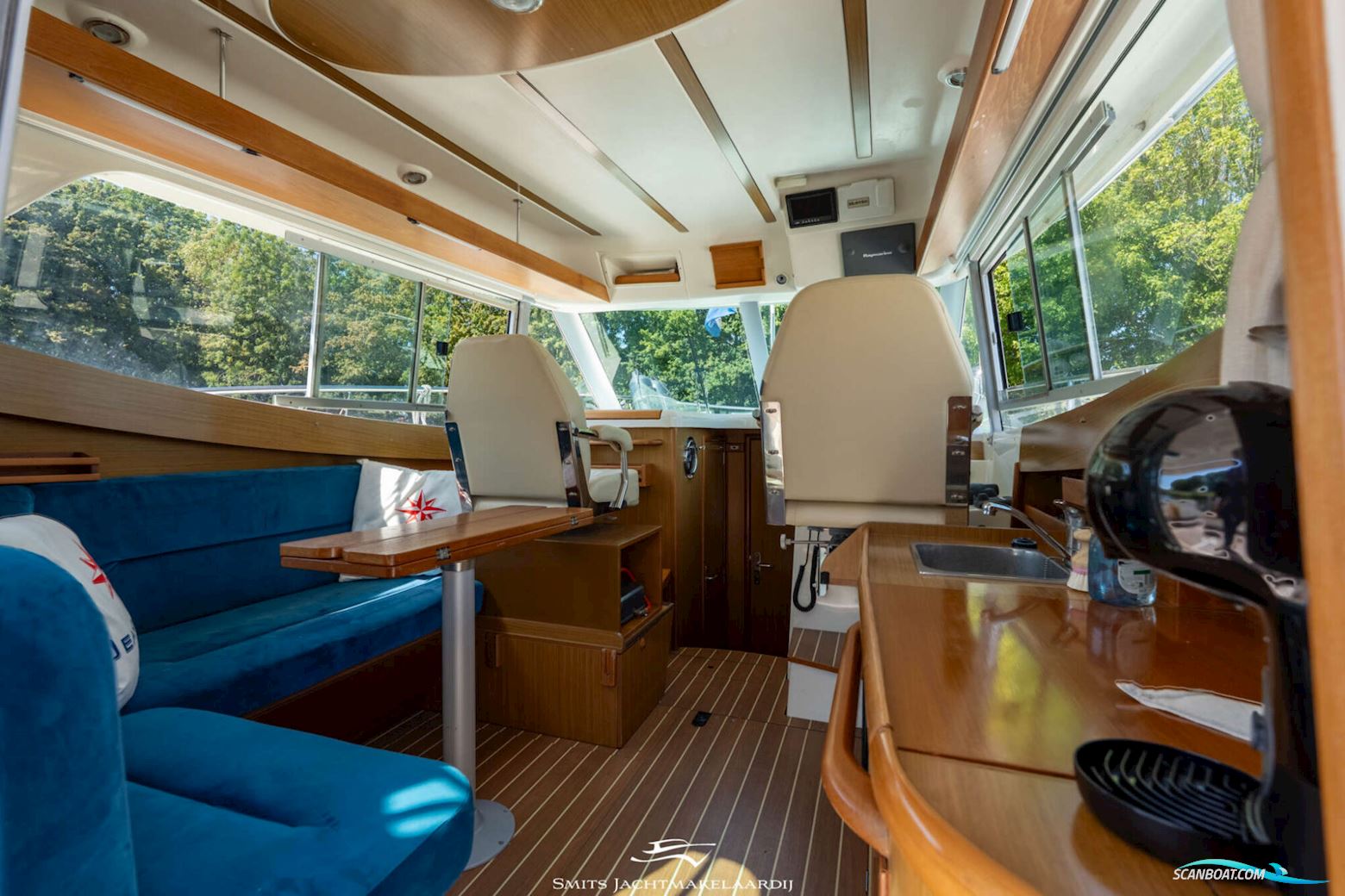 Jeanneau Merry Fisher 9.25 Flybridge
