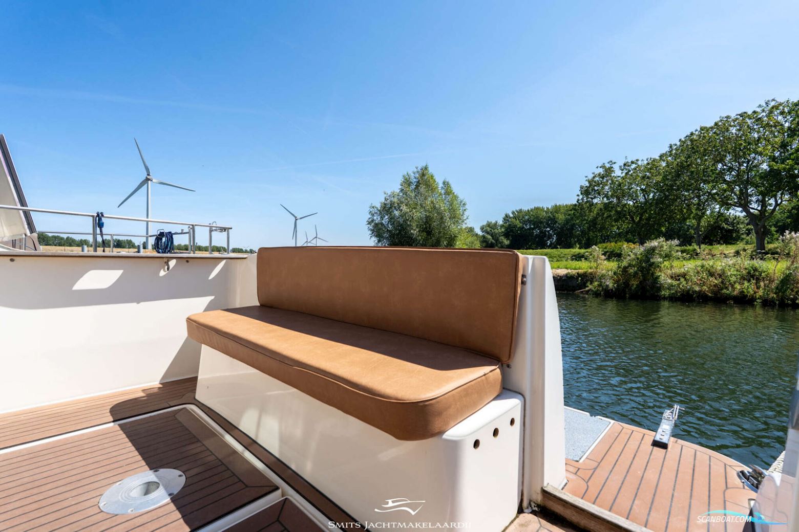 Jeanneau Merry Fisher 9.25 Flybridge