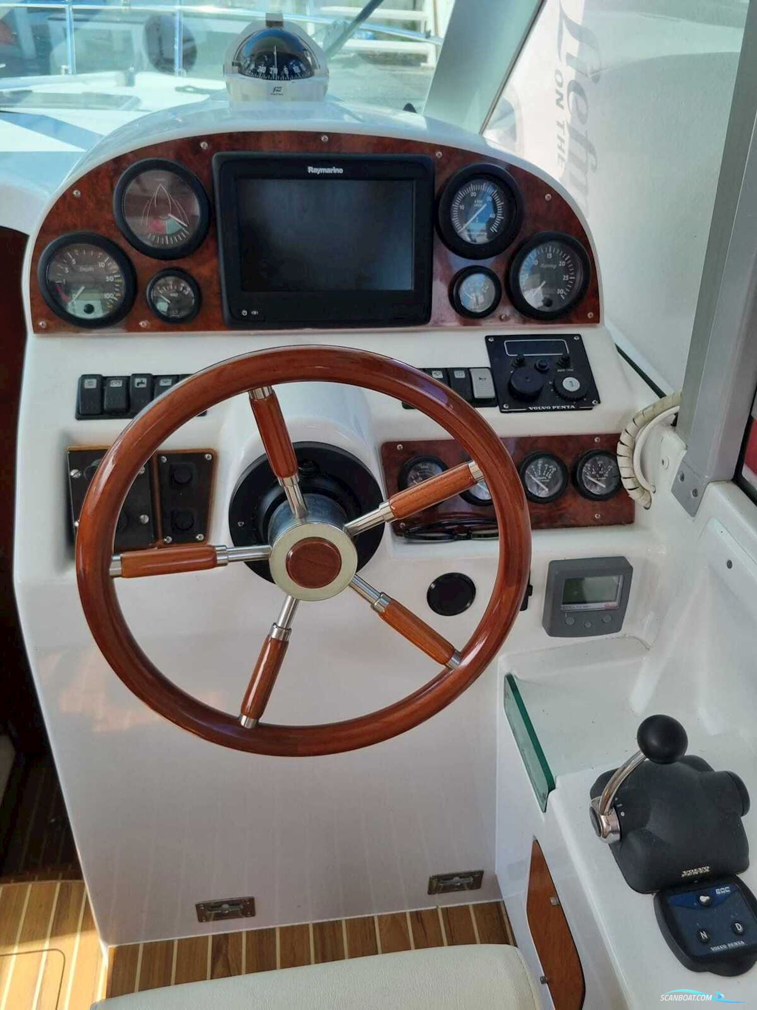 Jeanneau Merry Fisher 925