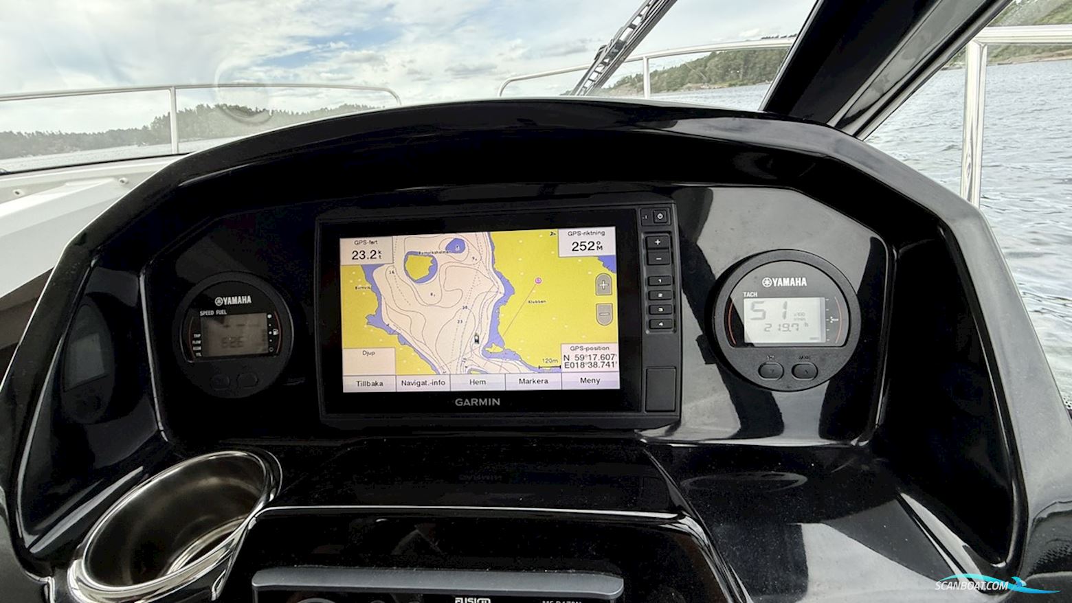 JEANNEAU MOTORBÅT 795 MERRY FISHER CABIN