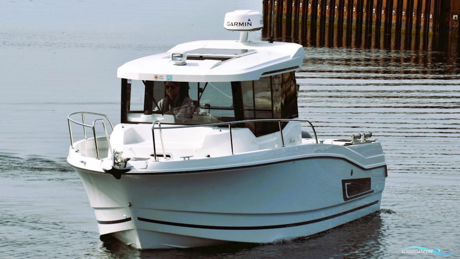 JEANNEAU MOTORBÅT 795 MERRY FISHER MARLIN