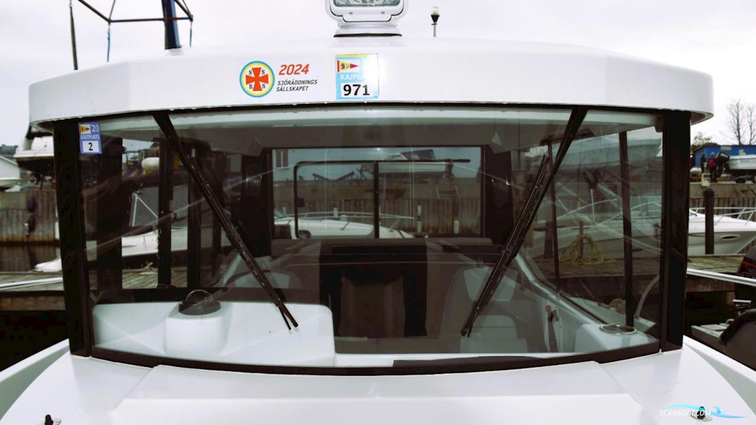 JEANNEAU MOTORBÅT 795 MERRY FISHER MARLIN