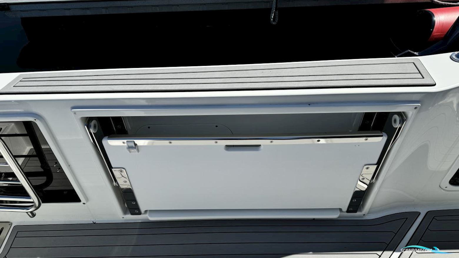 Jeanneau Motorbåt Cap Camarat 9.0 CC