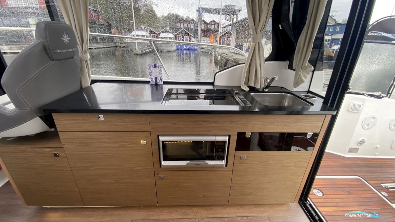 JEANNEAU MOTORBÅT Merry Fisher 1095