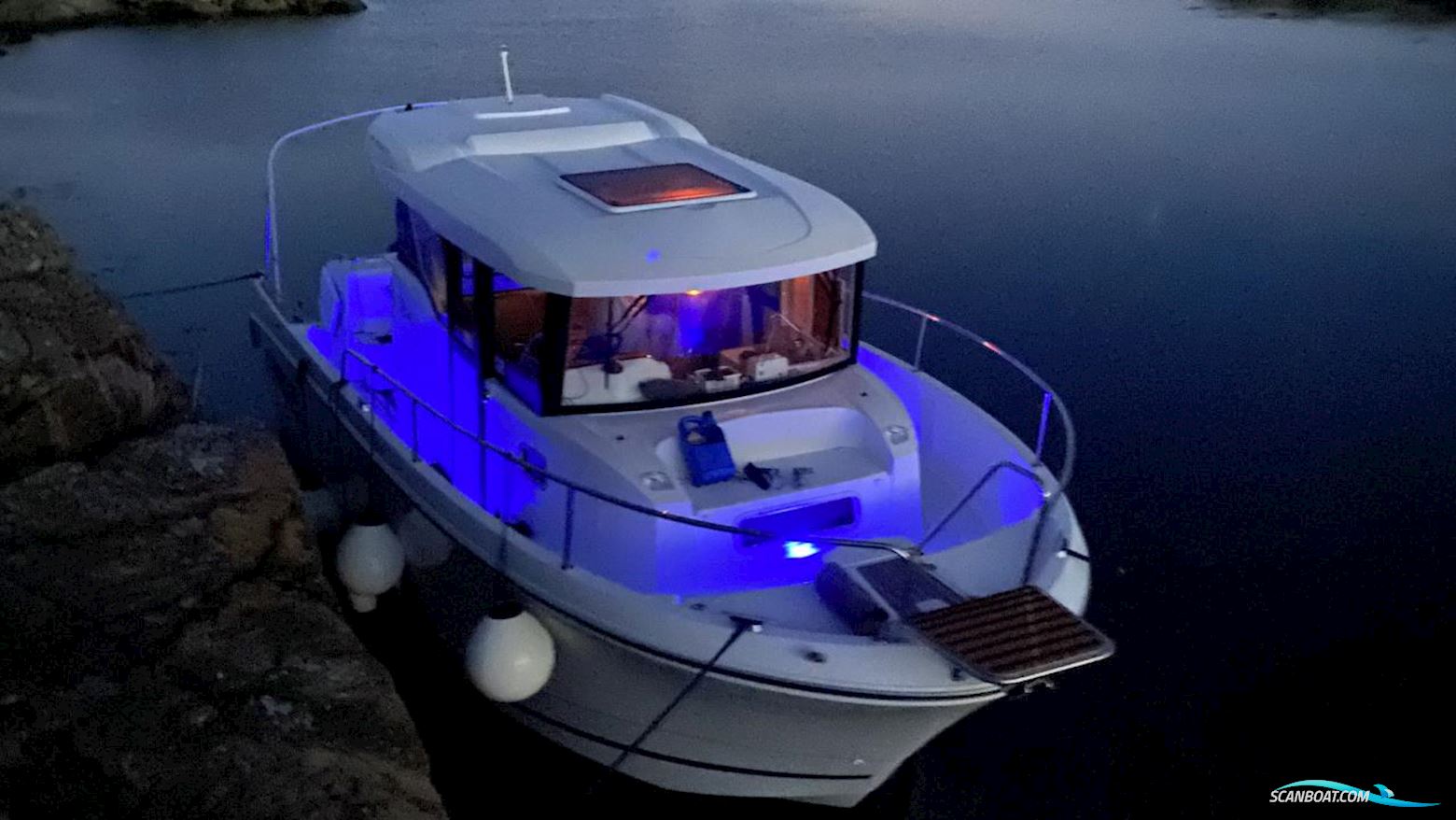 JEANNEAU MOTORBÅT MERRY FISHER 855 MARLIN