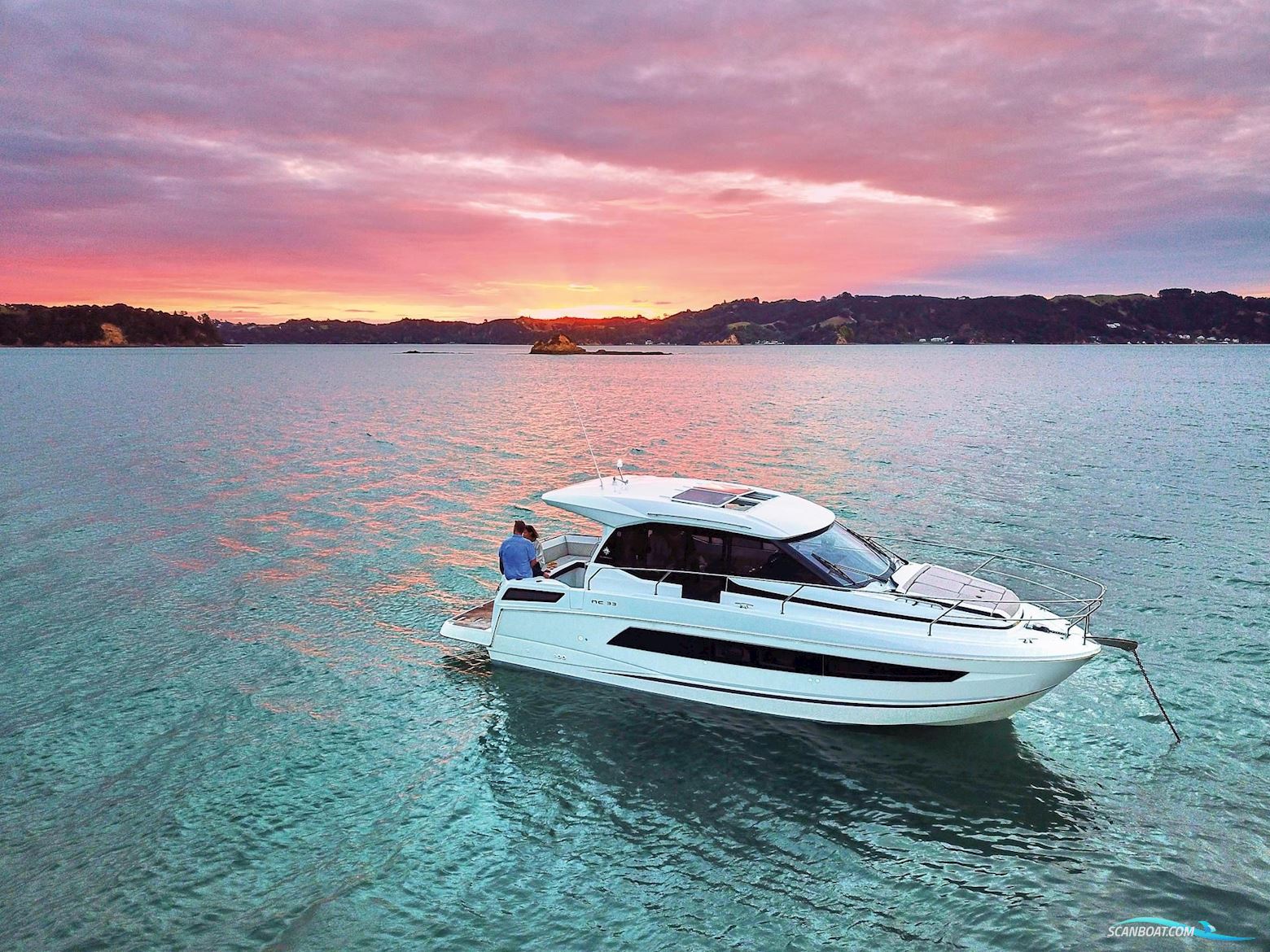 Jeanneau NC 33 Motorboot 2019, mit 2x 220 hk Volvo Penta motor, Dänemark