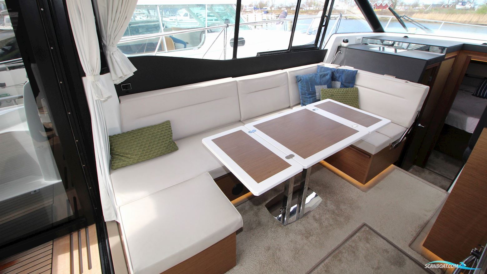 Jeanneau NC 37 