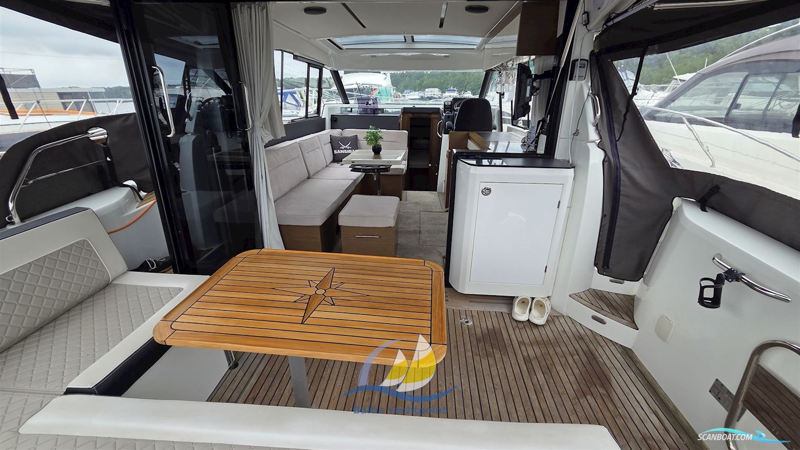 Jeanneau NC 37