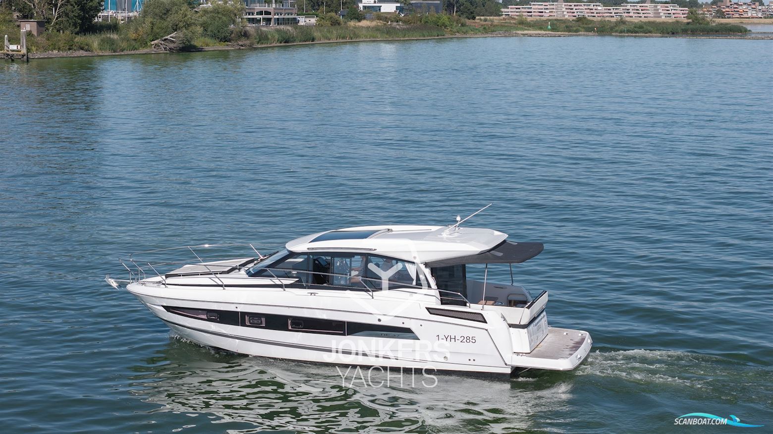 Jeanneau NC 37