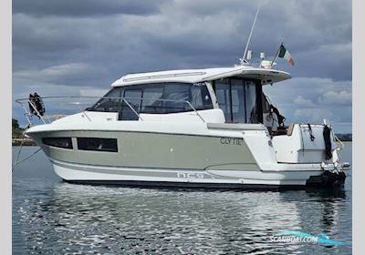 Jeanneau NC 9 Motorboot 2013, mit Volvo motor, Irland