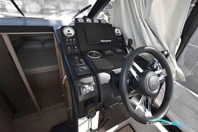 Jeanneau NC33 Motorboot 2021, mit Volvo Penta D3-220/DP-S motor, Griechenland