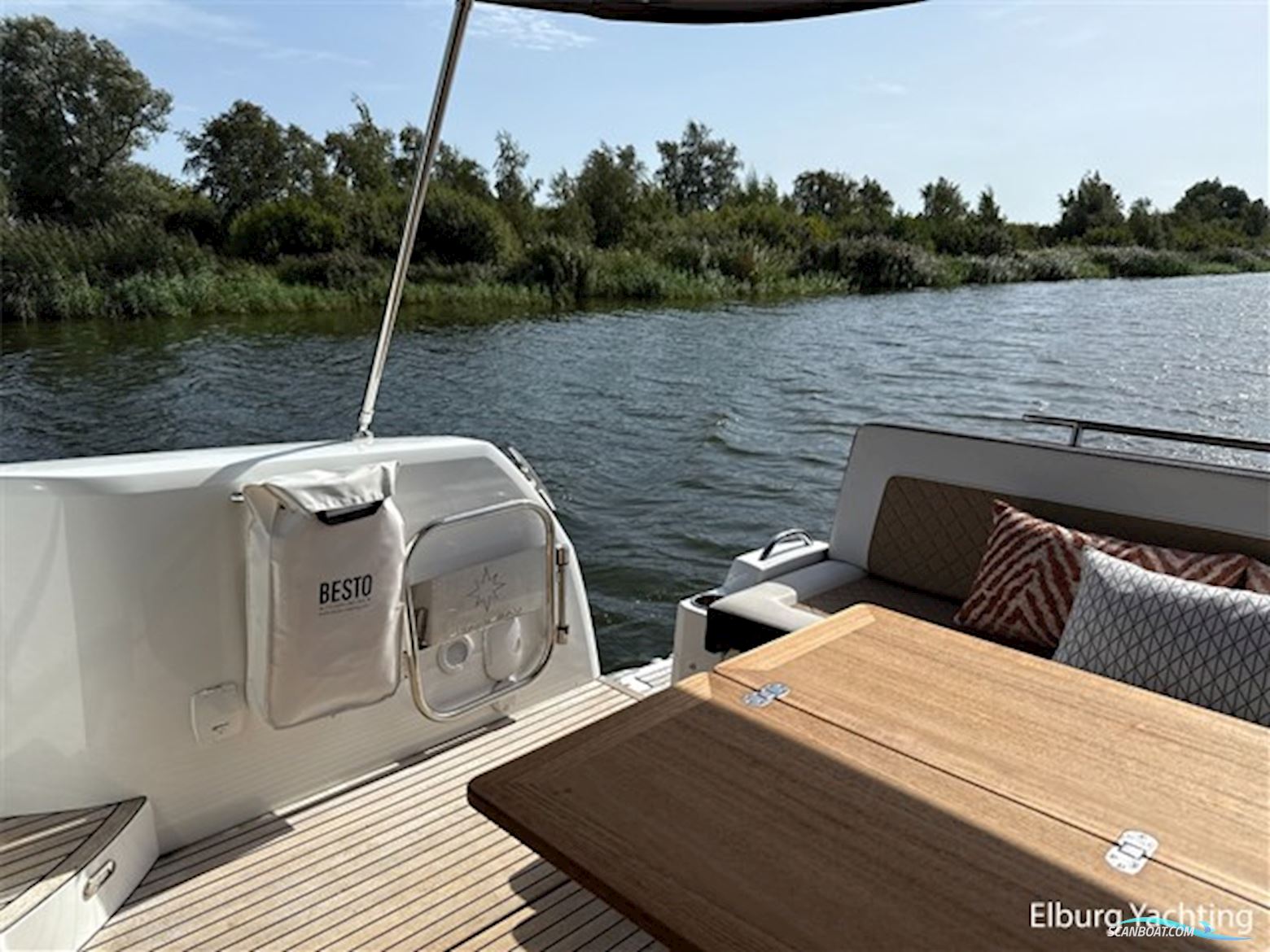 Jeanneau NC37