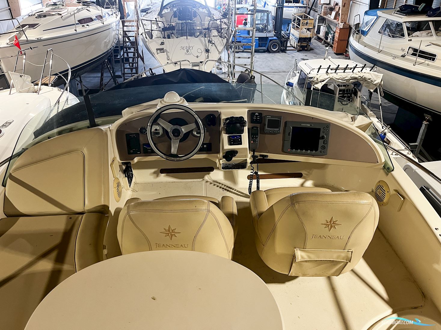 Jeanneau Prestige 32 Fly