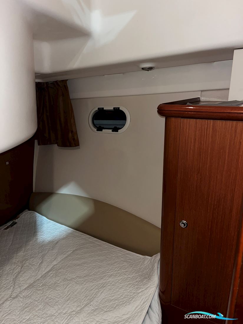 Jeanneau Prestige 32 Fly