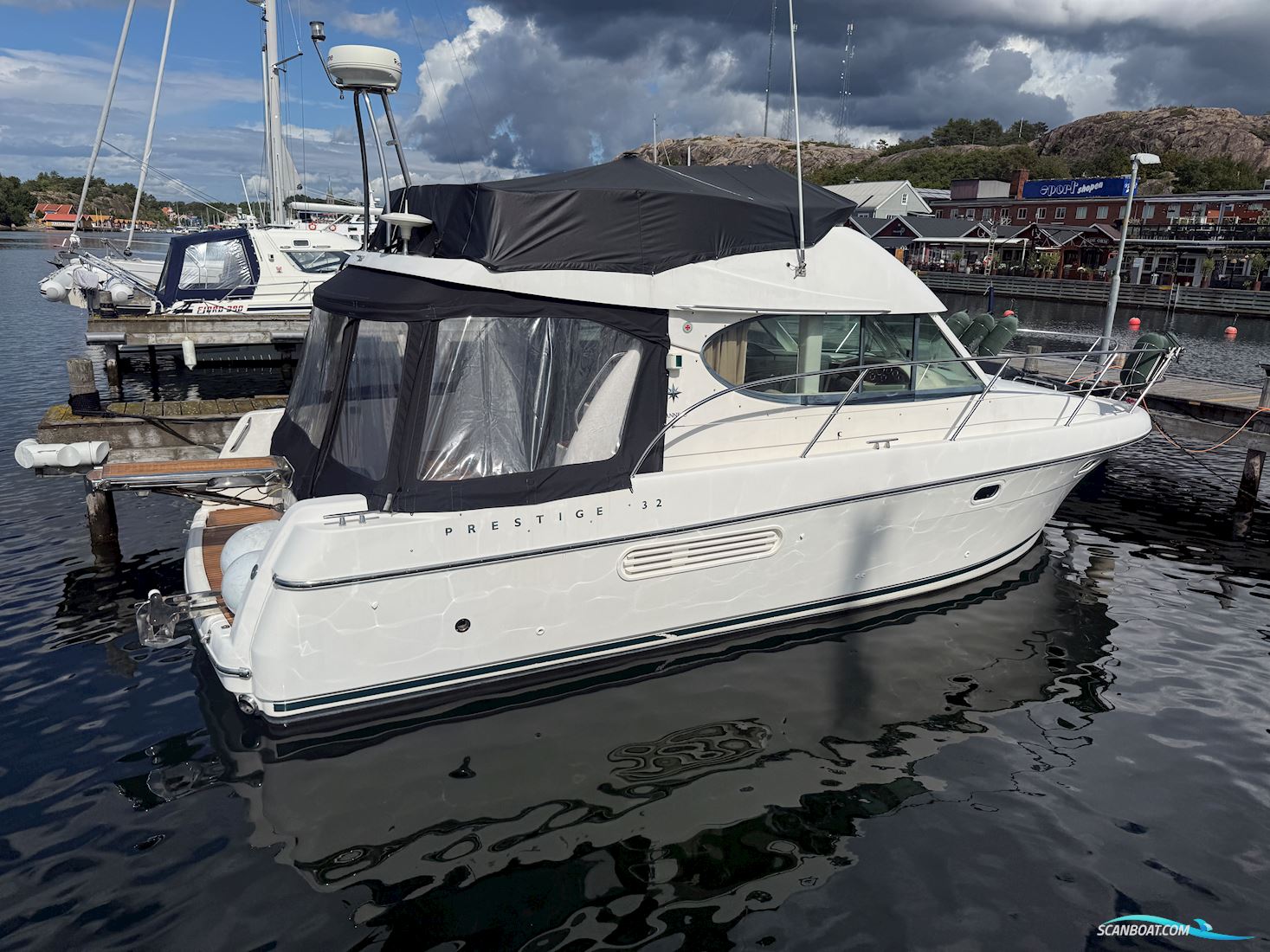 Jeanneau Prestige 32 Fly