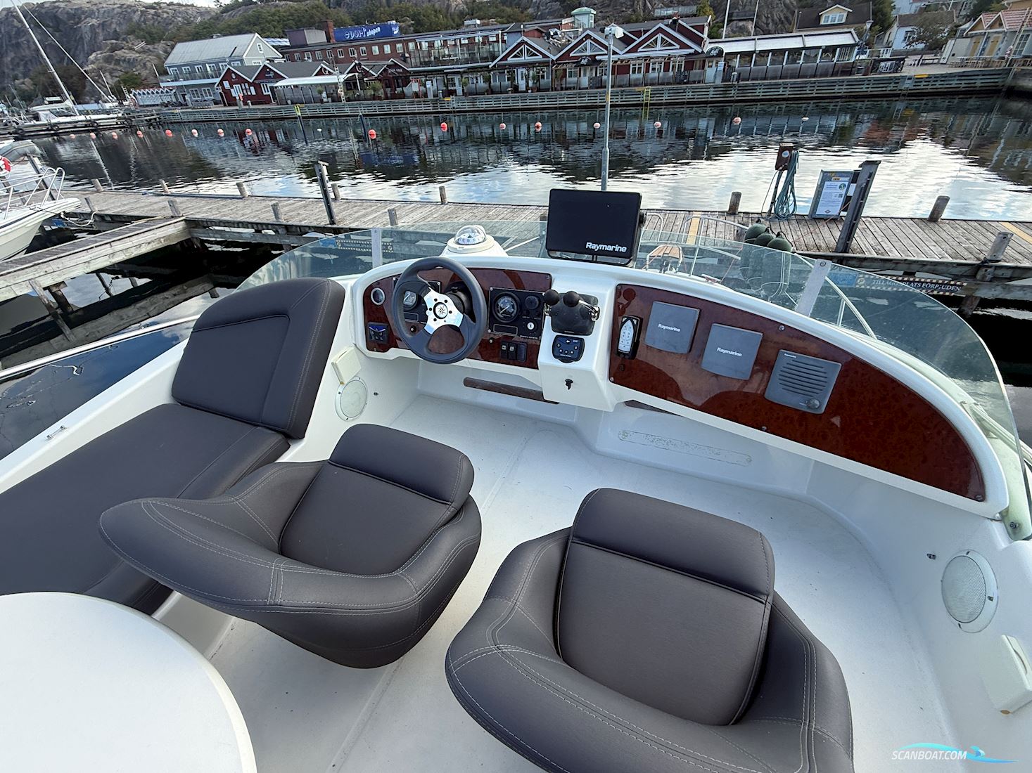 Jeanneau Prestige 32 Fly