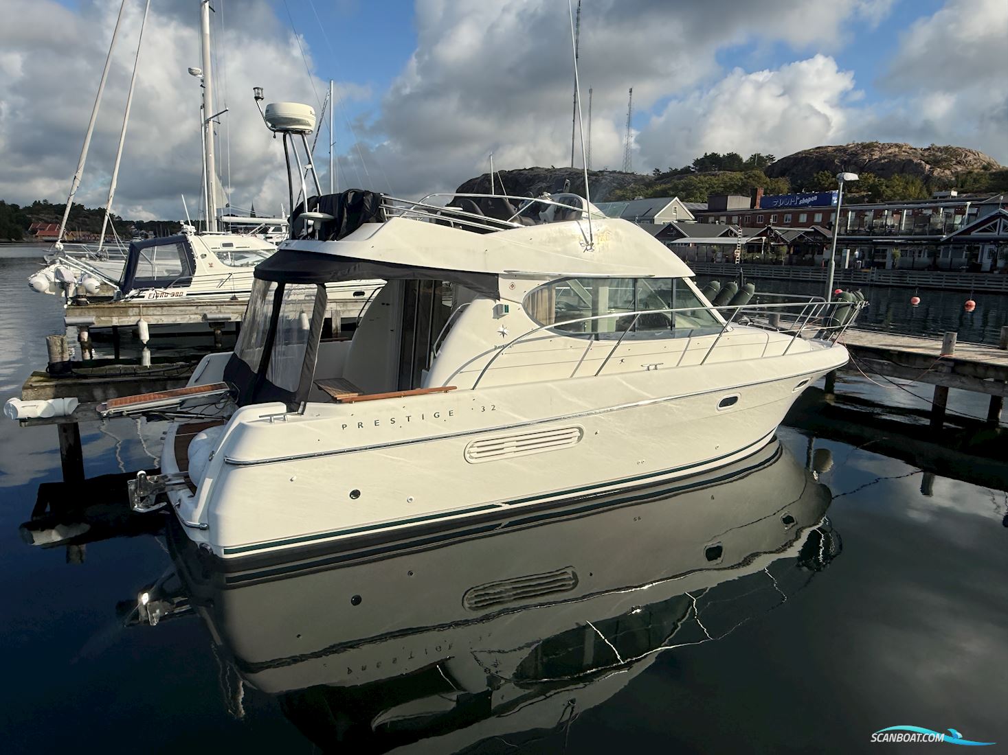 Jeanneau Prestige 32 Fly