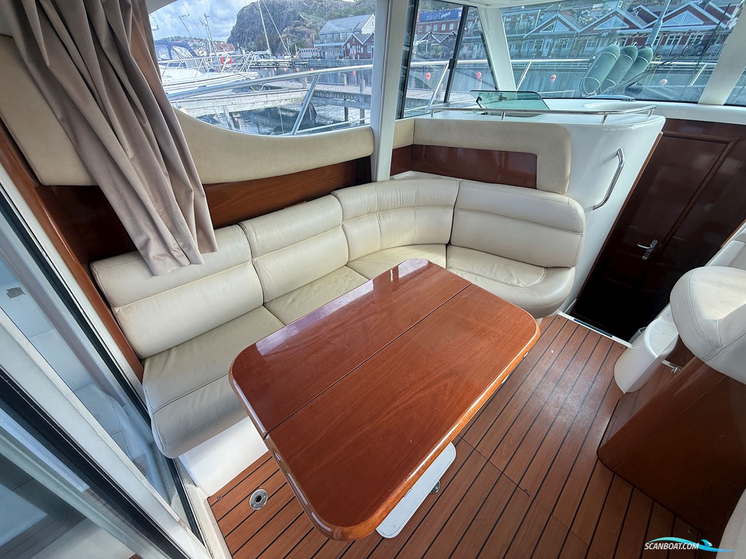 Jeanneau Prestige 32 Fly