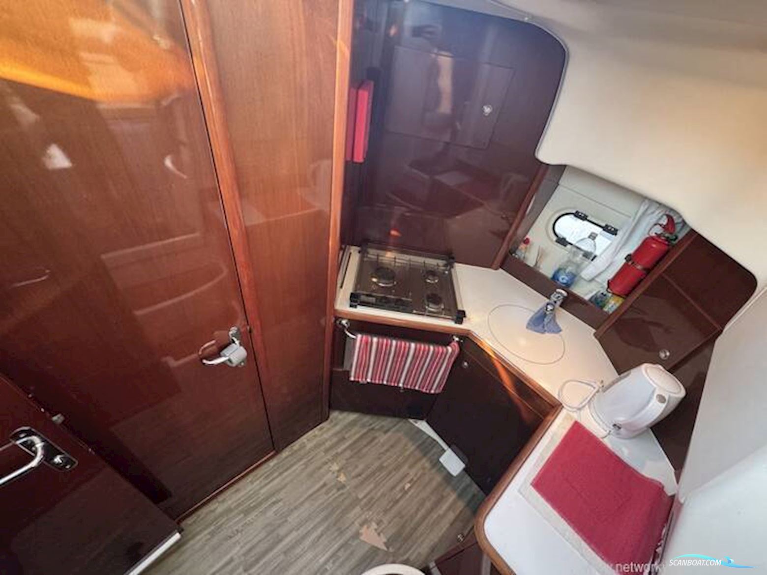 Jeanneau Prestige 32