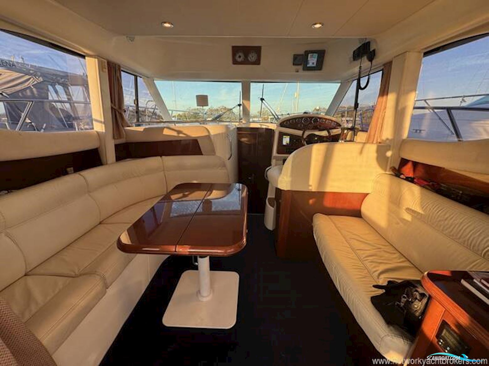 Jeanneau Prestige 32