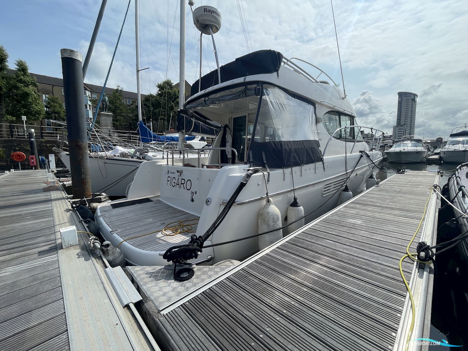 Jeanneau Prestige 32