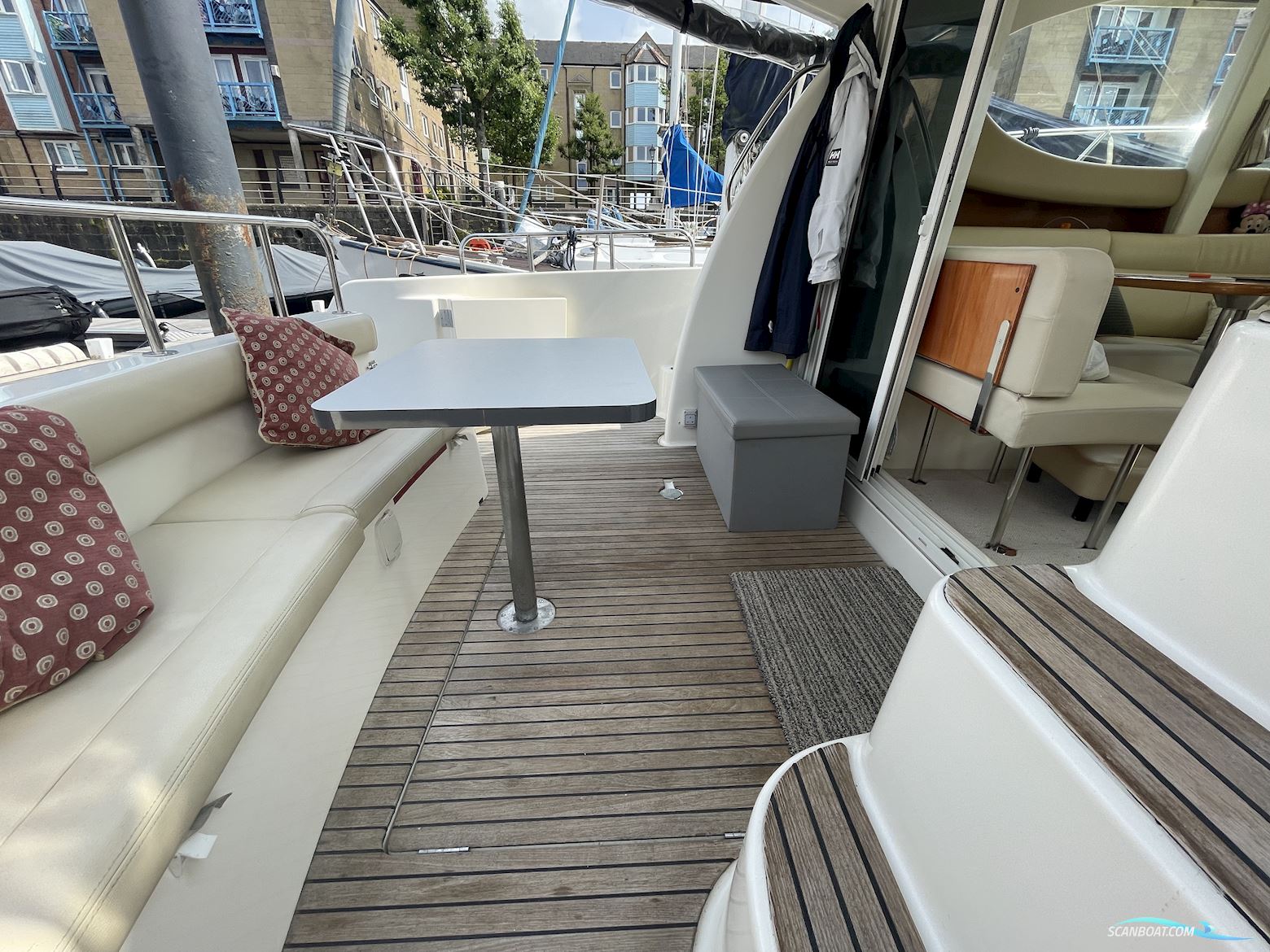 Jeanneau Prestige 32