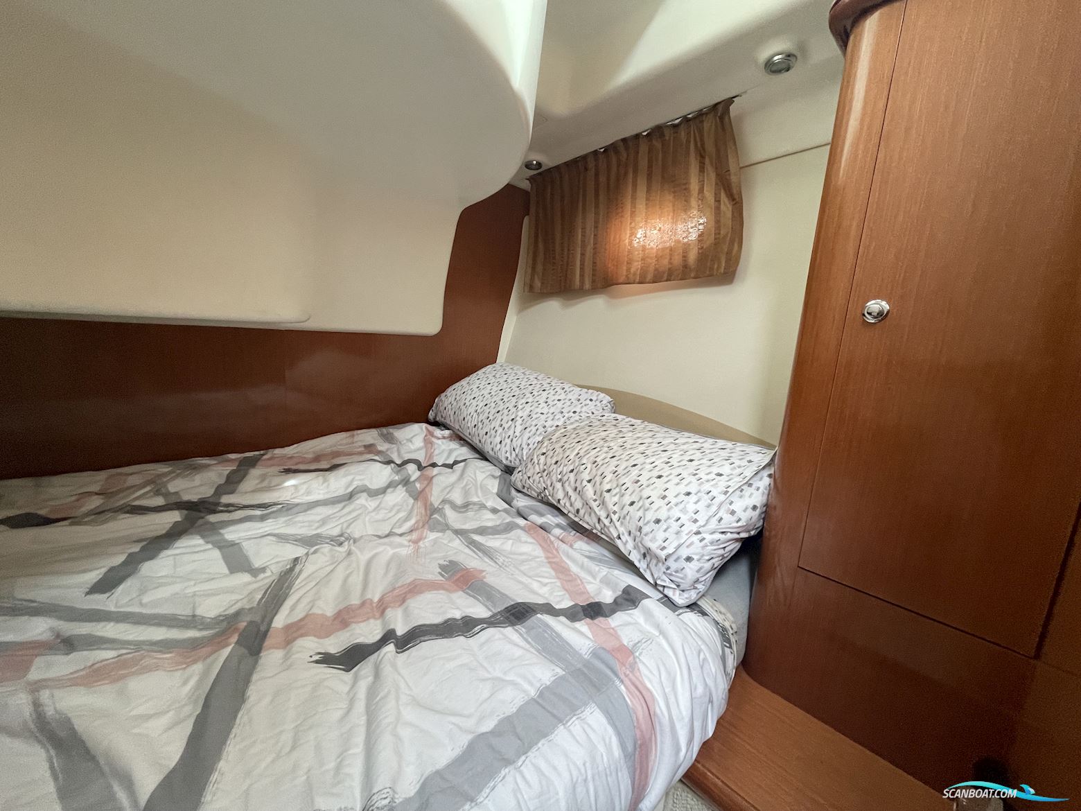 Jeanneau Prestige 32