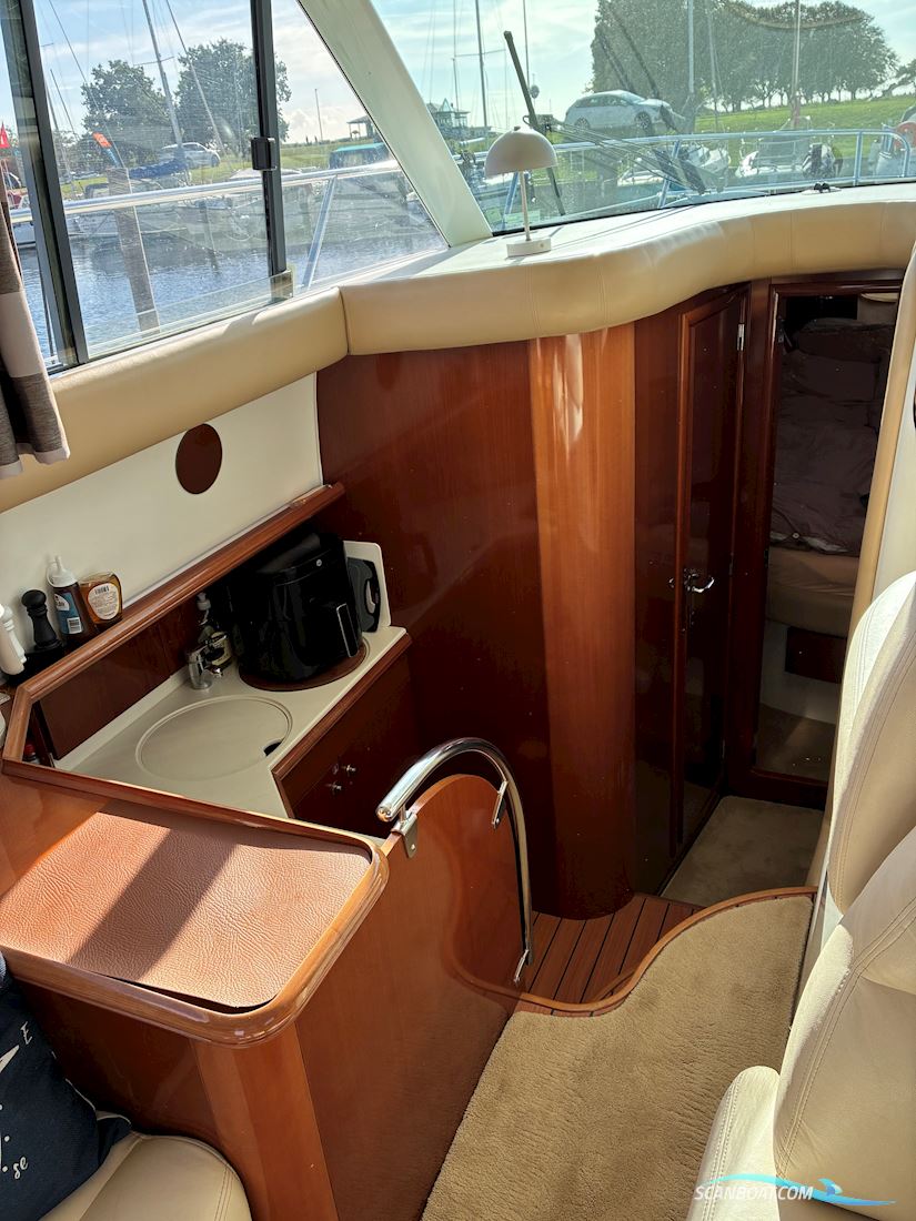 Jeanneau Prestige 36 fly