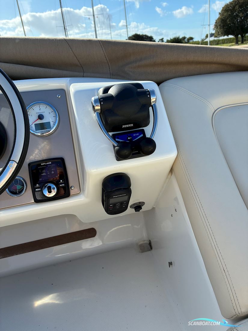 Jeanneau Prestige 36 fly