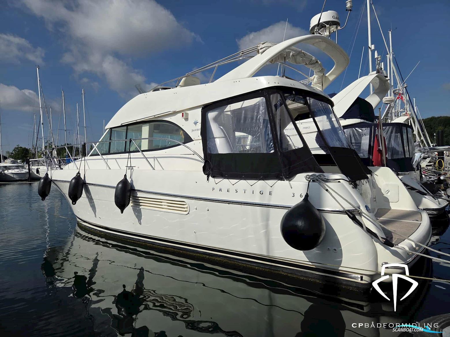 Jeanneau Prestige 36 Motorboot 2004, mit Volvo Penta motor, Dänemark