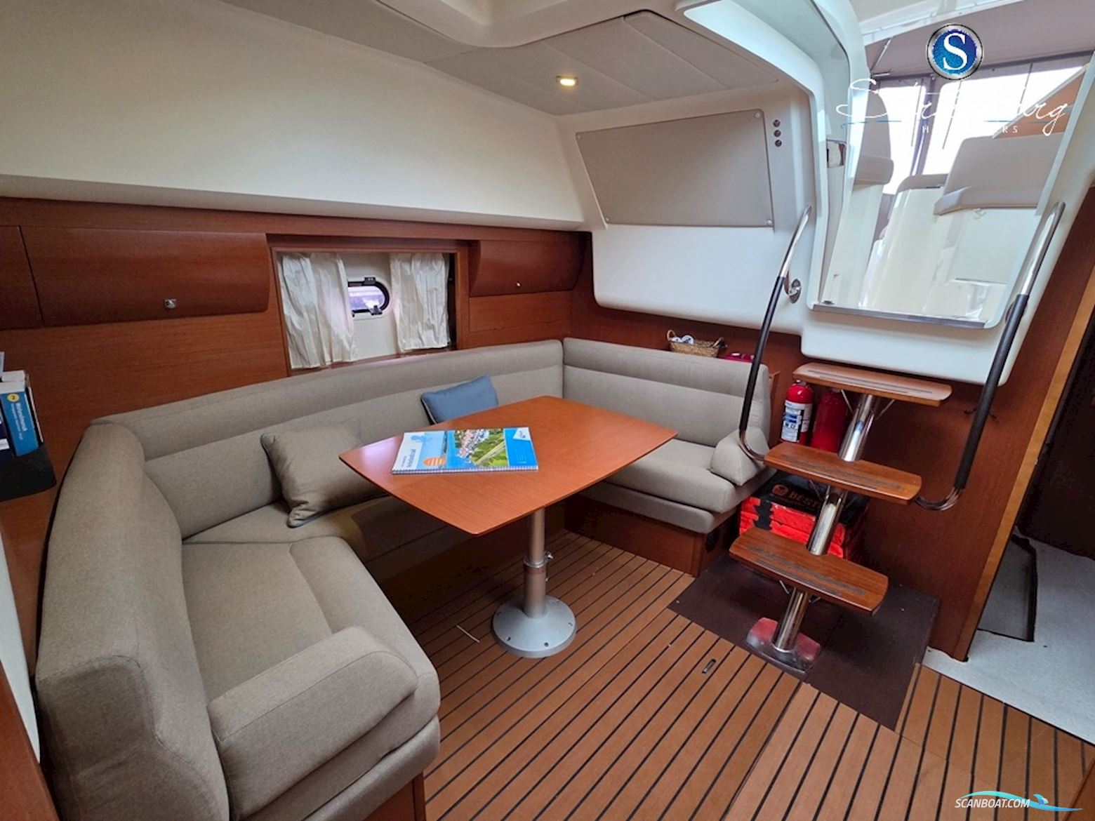 Jeanneau Prestige 390 S