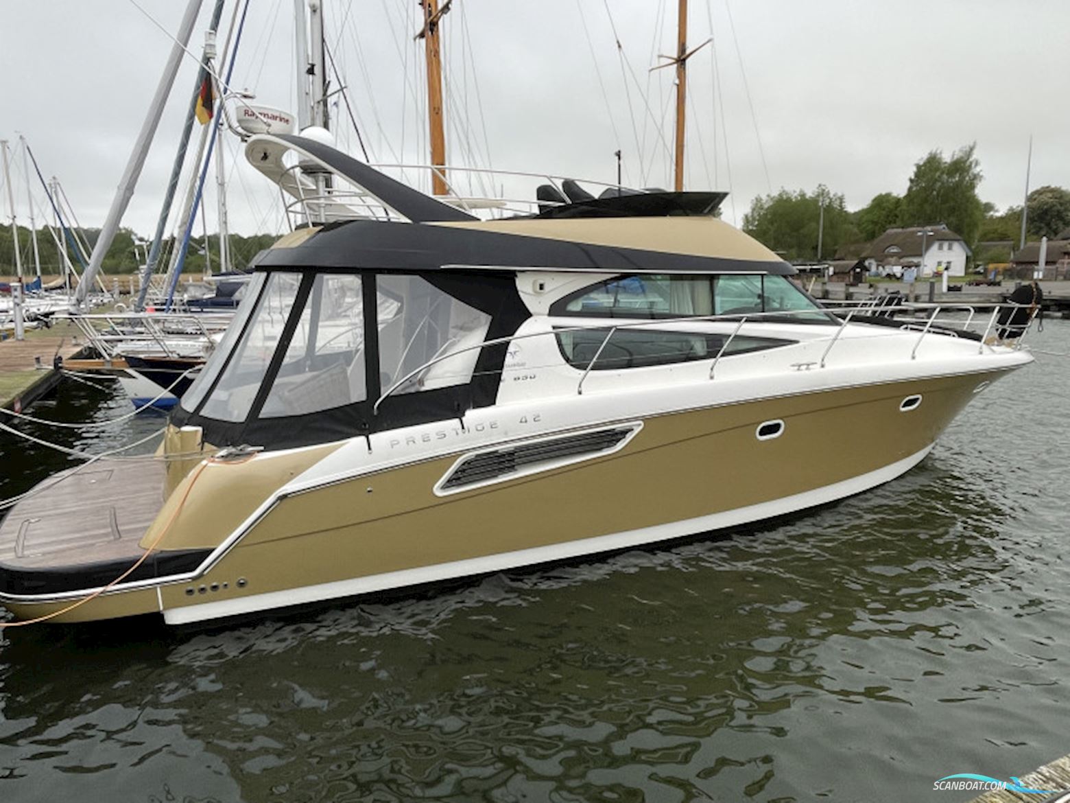 Jeanneau Prestige 42 Fly Motorboot 2007, mit Cummins Qsb 5.9 motor, Deutschland