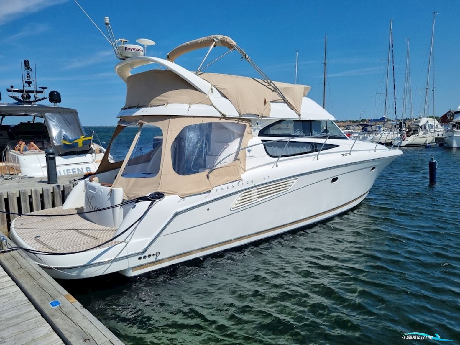 Jeanneau Prestige 42 Flybridge