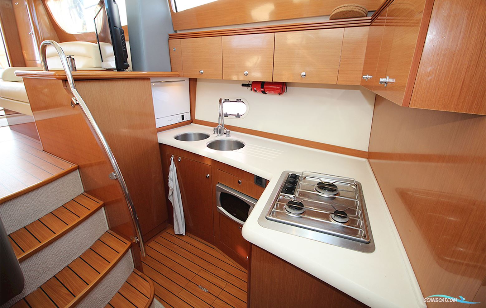 Jeanneau Prestige 42 Flybridge